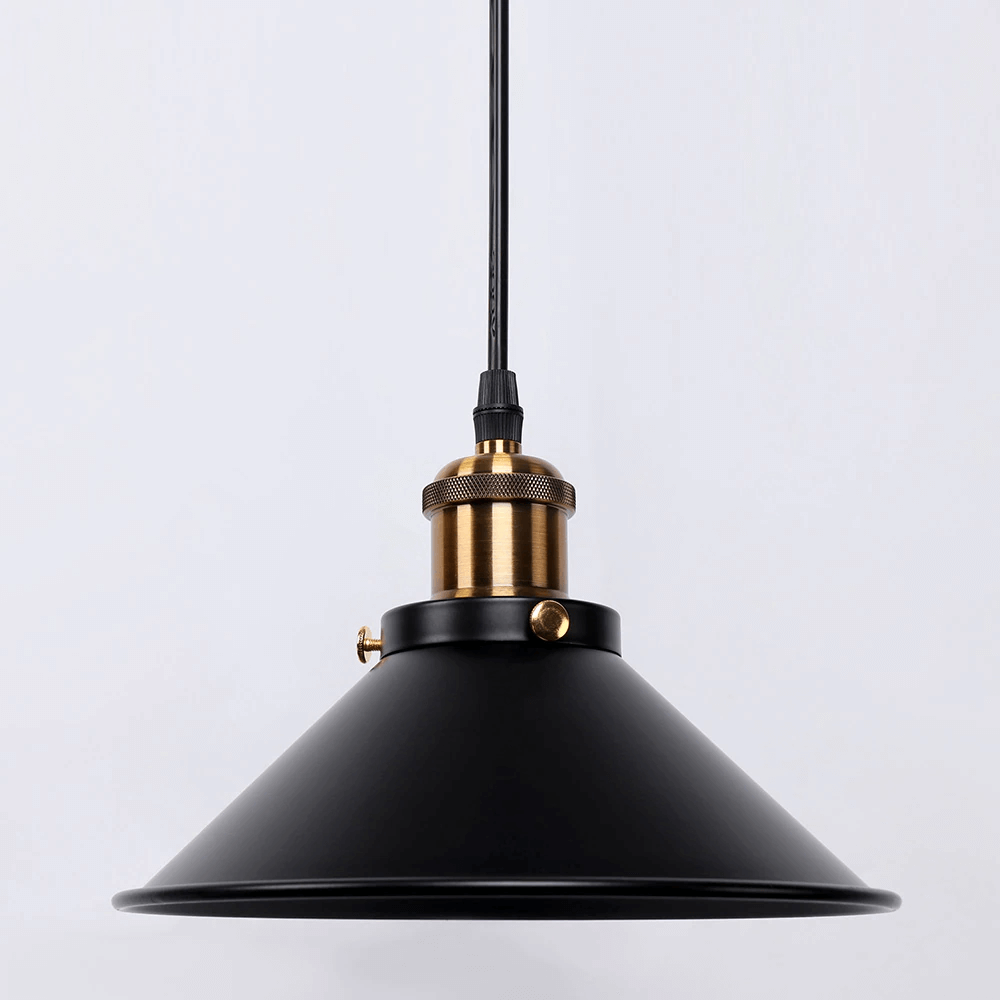 Lampe Pendante En Forme De Cône En Laiton